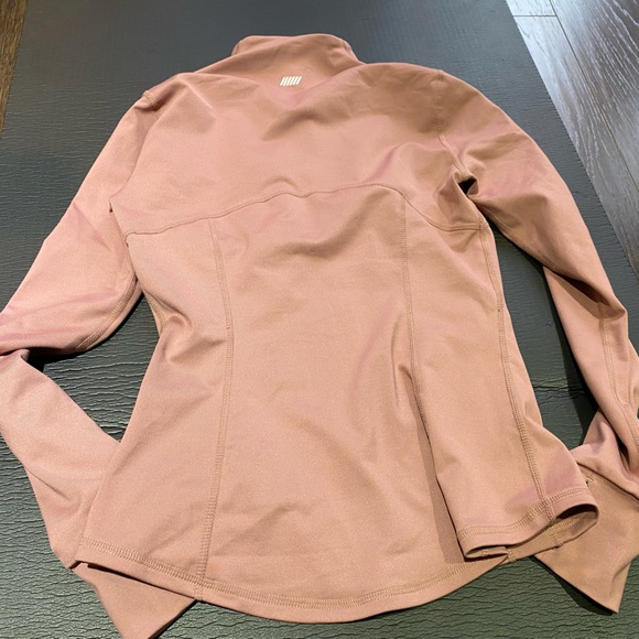 Korean Brand Full Zip - Picture 2 of 2